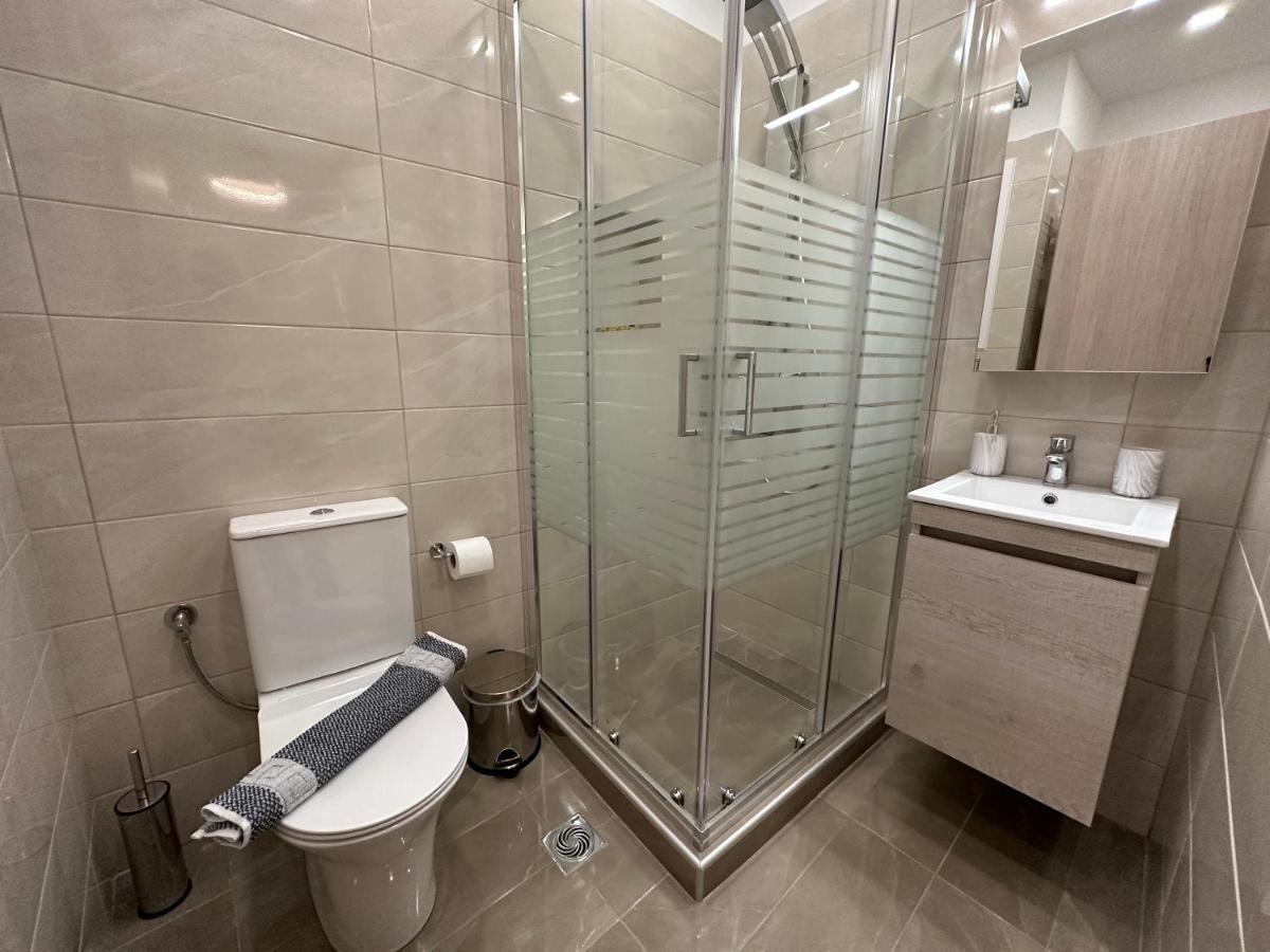 Jj Volos Luxury Center Home מראה חיצוני תמונה