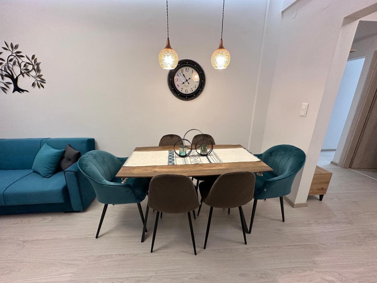 Jj Volos Luxury Center Home מראה חיצוני תמונה